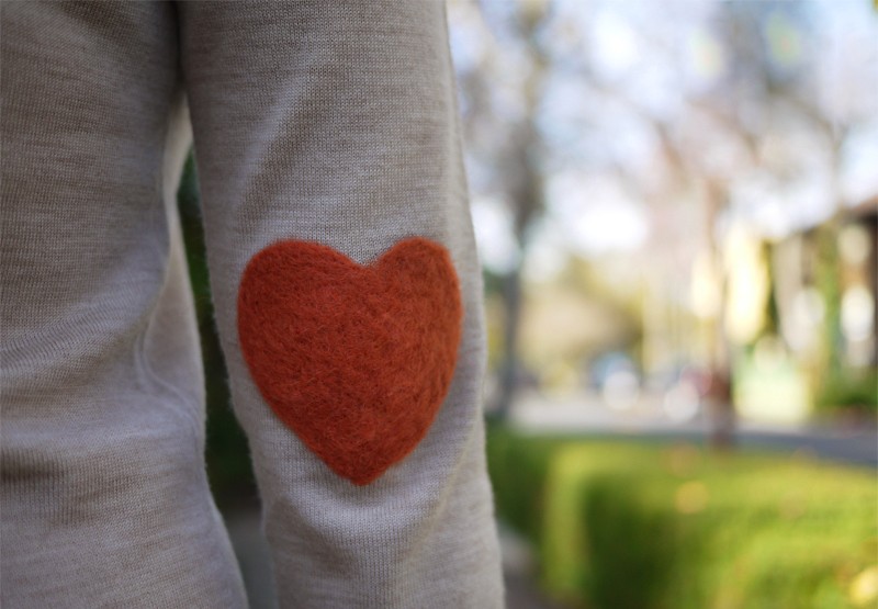 fashion, DIY, Elbow Patches, Needle Felting, How To, Tutorial, fashion blog nz, style blog nz, beauty blog nz, New Zealand PR, beauty media, fashion media, angie fredatovich, sweater, heels, clothes